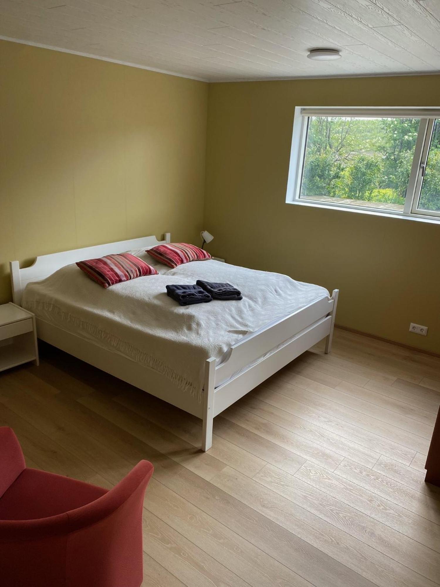 Guesthouse Steinsholt ภายนอก รูปภาพ